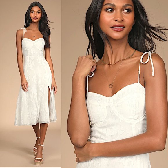 Lulus Dresses & Skirts - Lulu's Loveliest Looks Floral Jacquard Midi Dress w/Faux Bustier & Sliver Thread